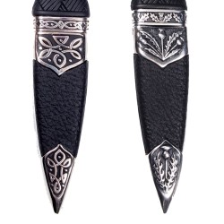 Sgian Dubh - Scottish Clan Crest